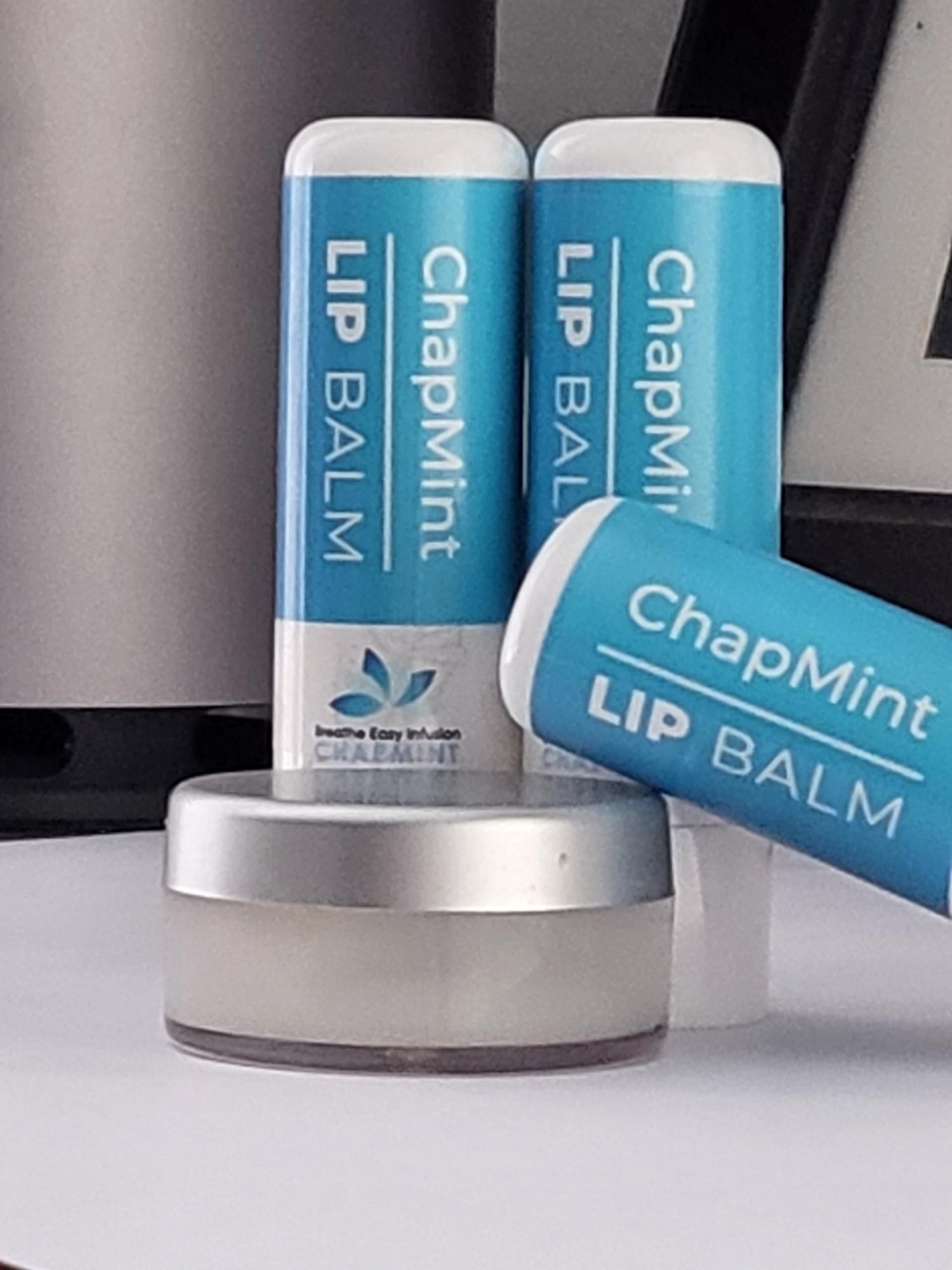 PepperMint lip Softner, Balm & Breathe Freshner
